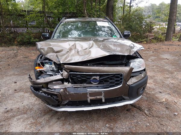 2016 VOLVO XC70 T5 PREMIER