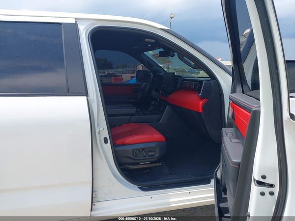 2024 TOYOTA TUNDRA HYBRID TRD PRO 4WD