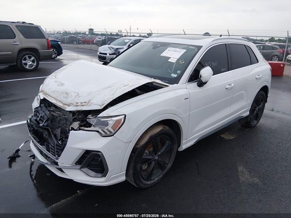 2021 AUDI Q3