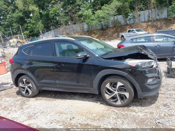 2016 HYUNDAI TUCSON SPORT