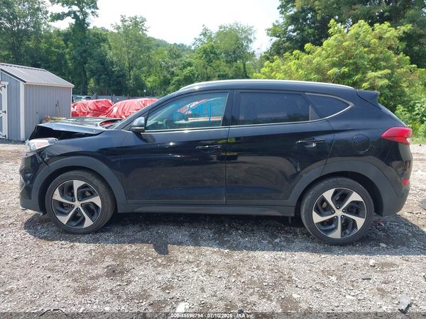 2016 HYUNDAI TUCSON SPORT