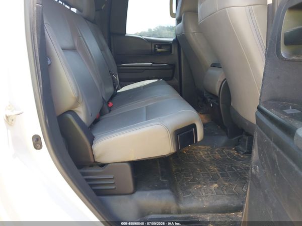 2017 TOYOTA TUNDRA SR 4.6L V8