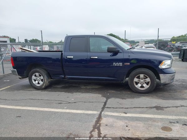 2017 RAM 1500 SLT  4X2 6'4 BOX