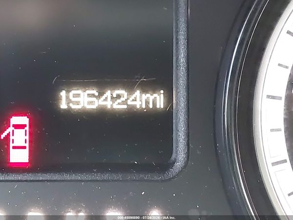 2017 RAM 1500 SLT  4X2 6'4 BOX