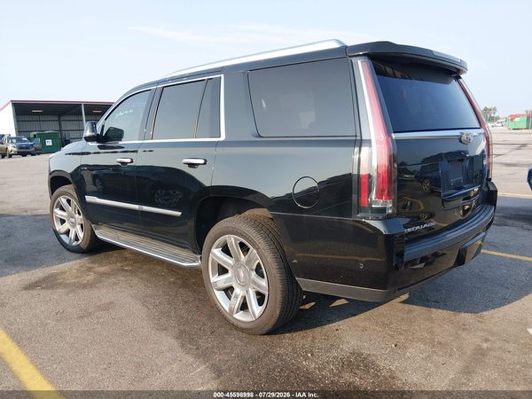 2019 CADILLAC ESCALADE LUXURY