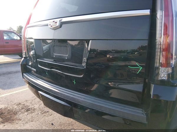 2019 CADILLAC ESCALADE LUXURY