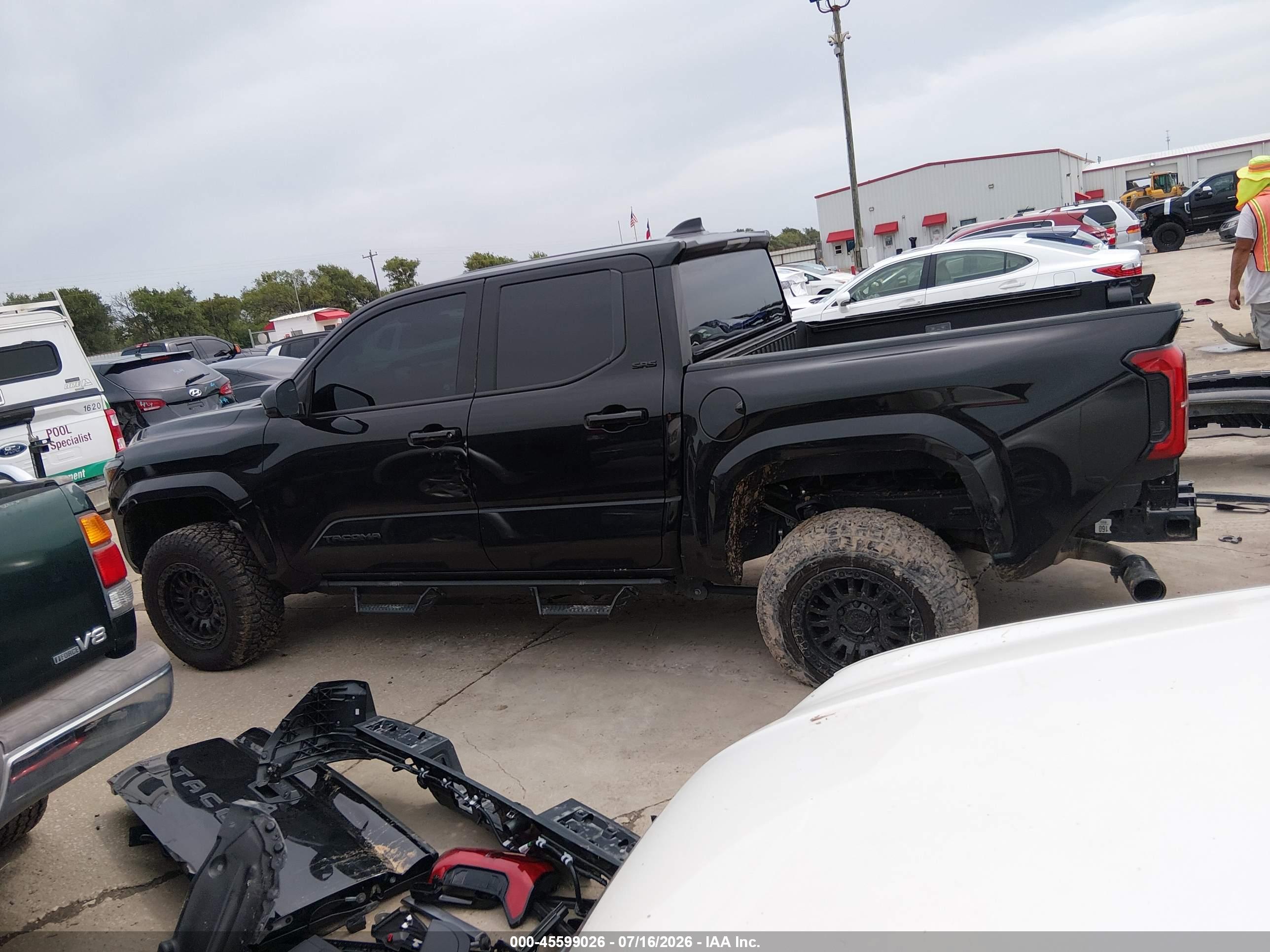 2026 TOYOTA TACOMA SR5