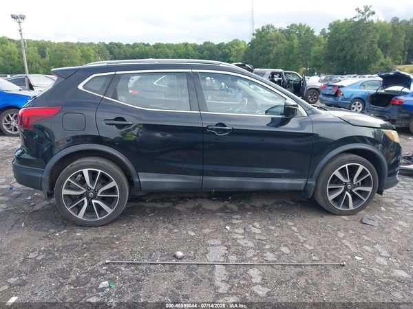 2018 NISSAN ROGUE SPORT SL