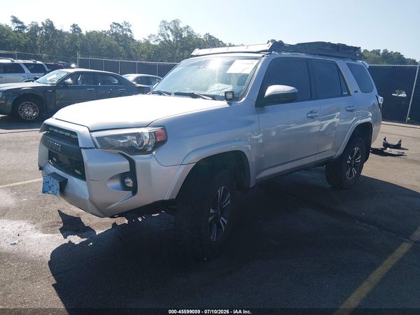 2021 TOYOTA 4RUNNER SR5