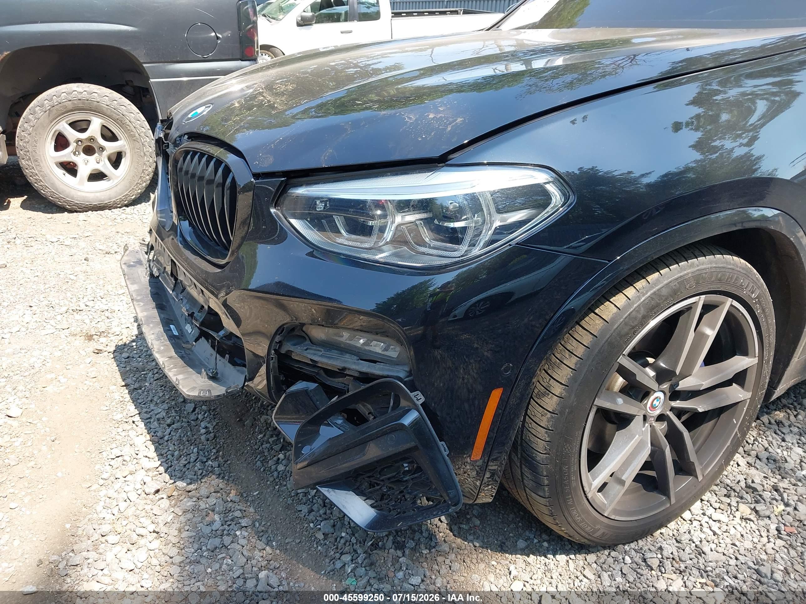 2021 BMW X3 M40I