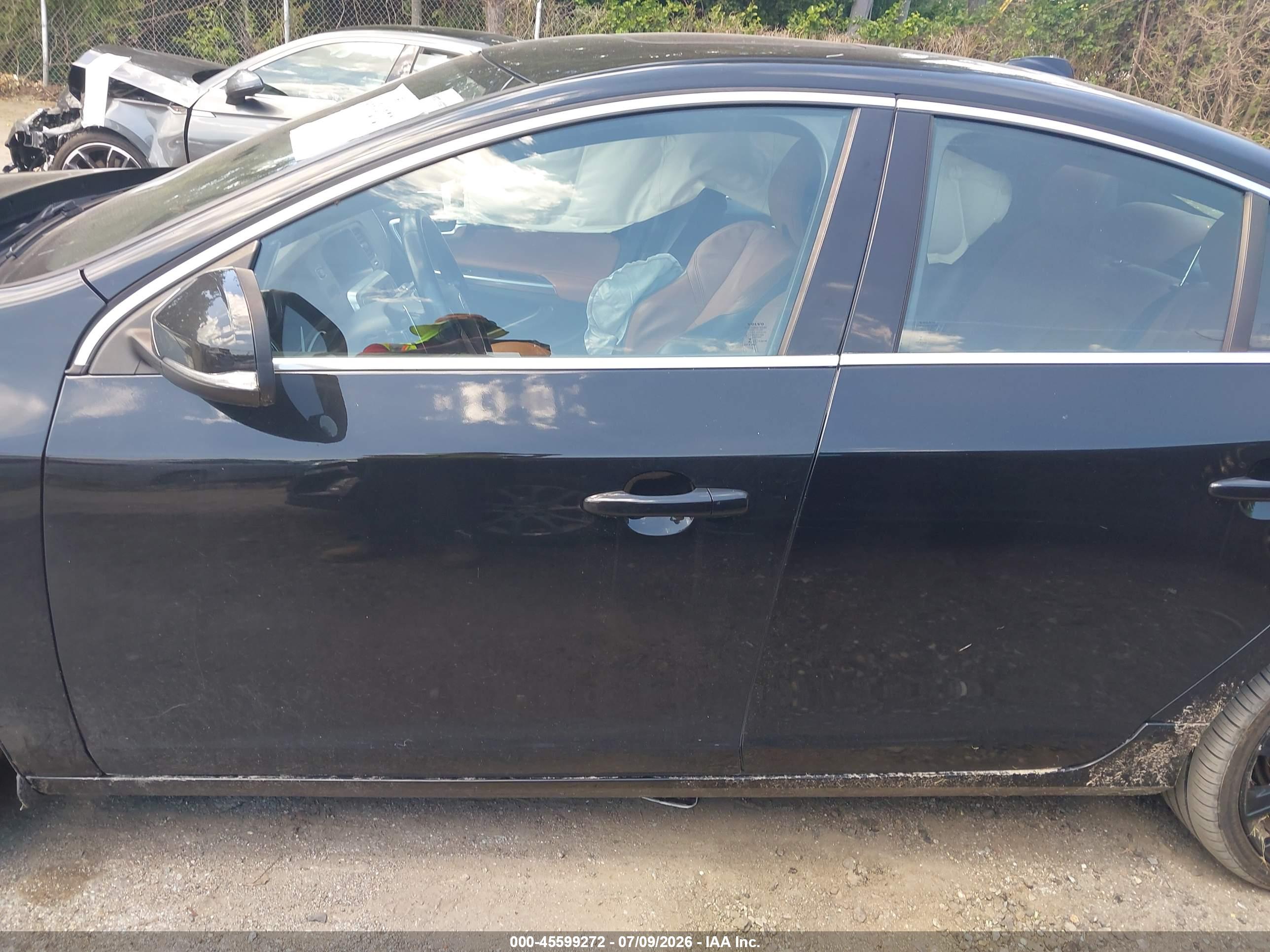2016 VOLVO S60 T6 DRIVE-E