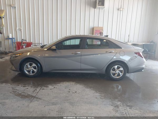 2023 HYUNDAI ELANTRA SE