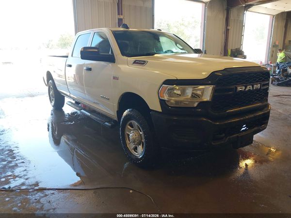 2020 RAM 3500 TRADESMAN CREW CAB 4X4