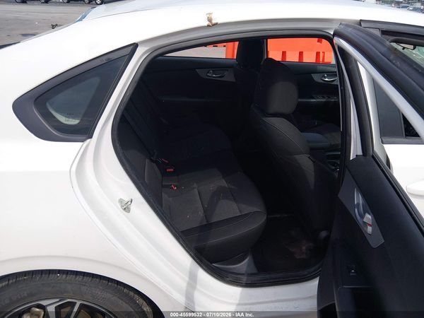 2024 KIA FORTE LXS