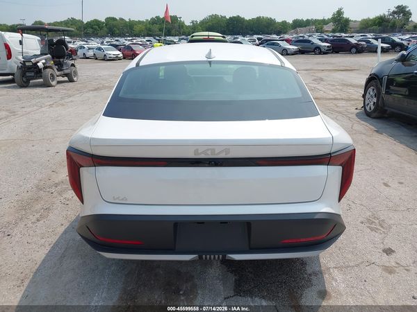 2026 KIA K4 LXS