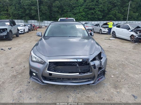 2015 INFINITI Q70