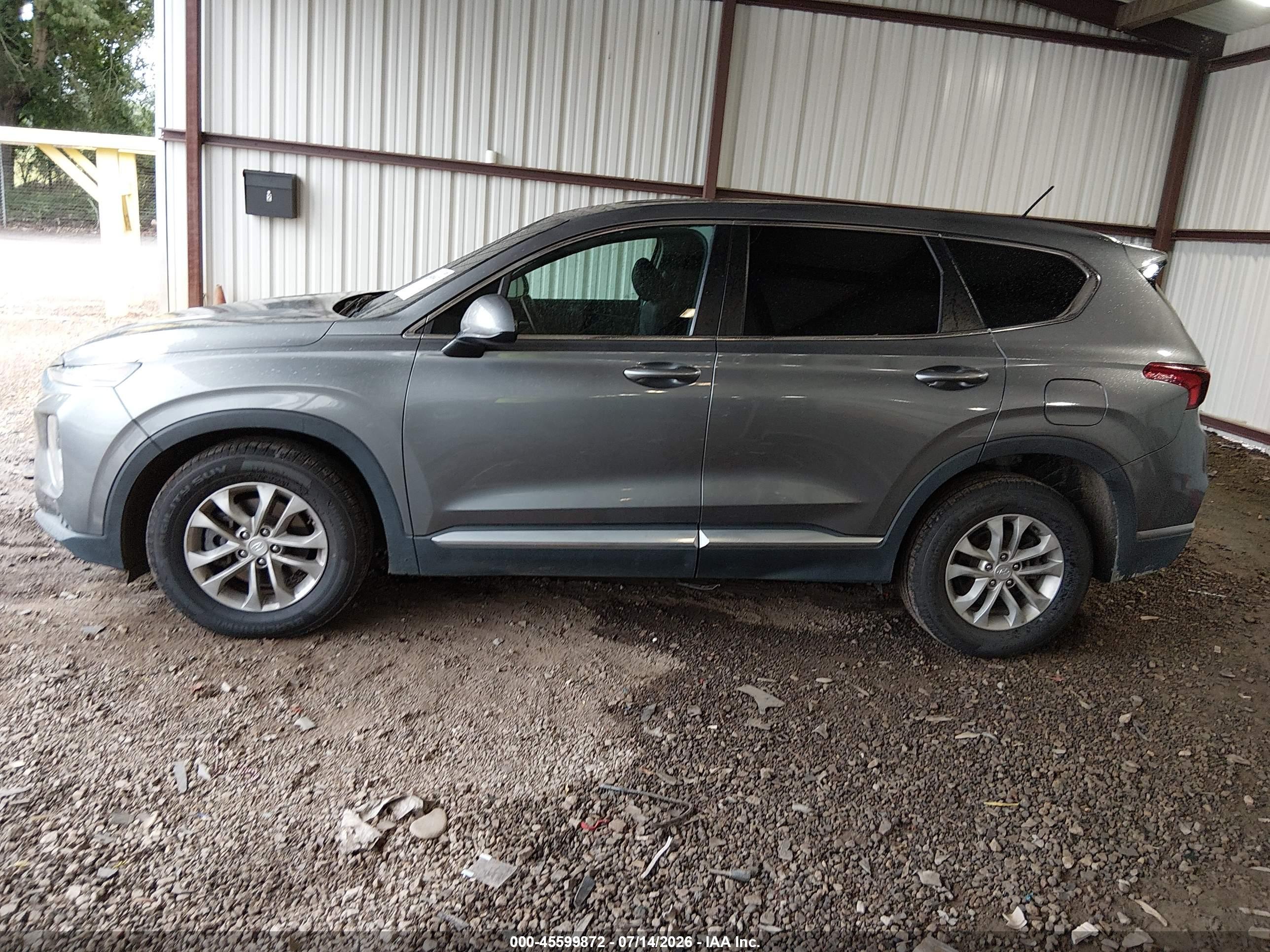 2019 HYUNDAI SANTA FE SE