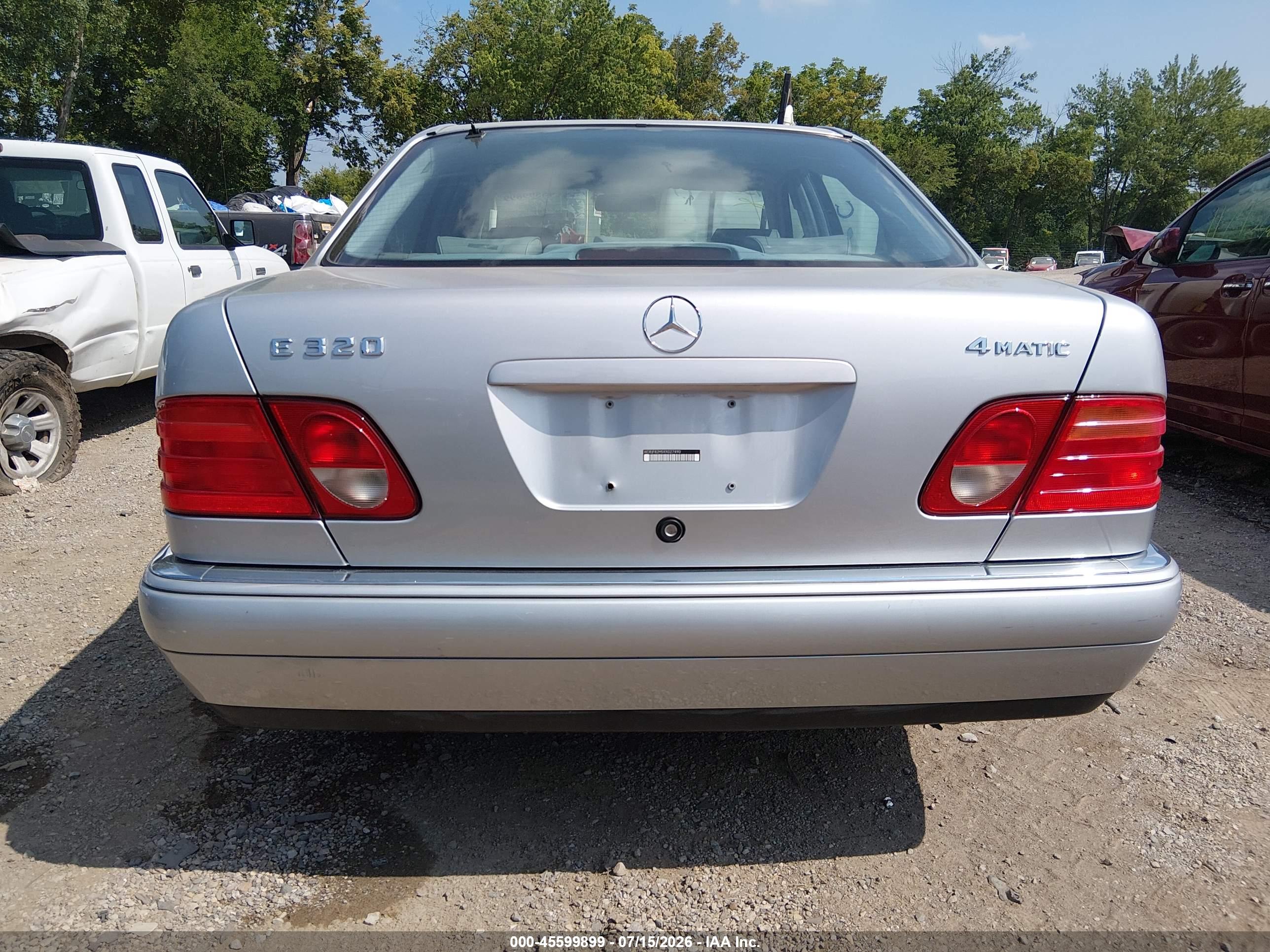 1999 MERCEDES-BENZ E 320 E320W 4-Matic