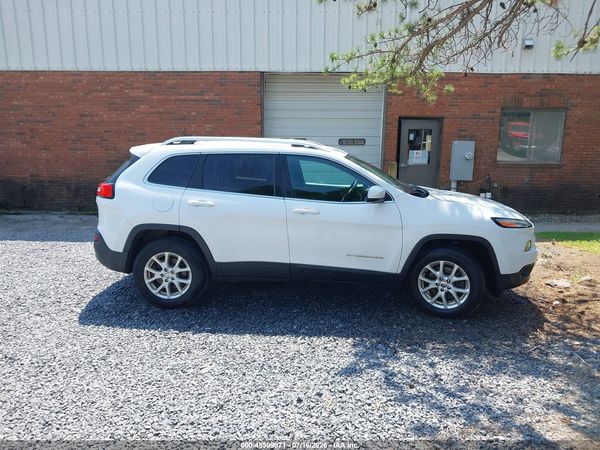 2018 JEEP CHEROKEE LATITUDE 4X4