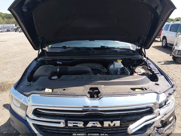 2019 RAM 1500 LARAMIE  4X2 5'7 BOX