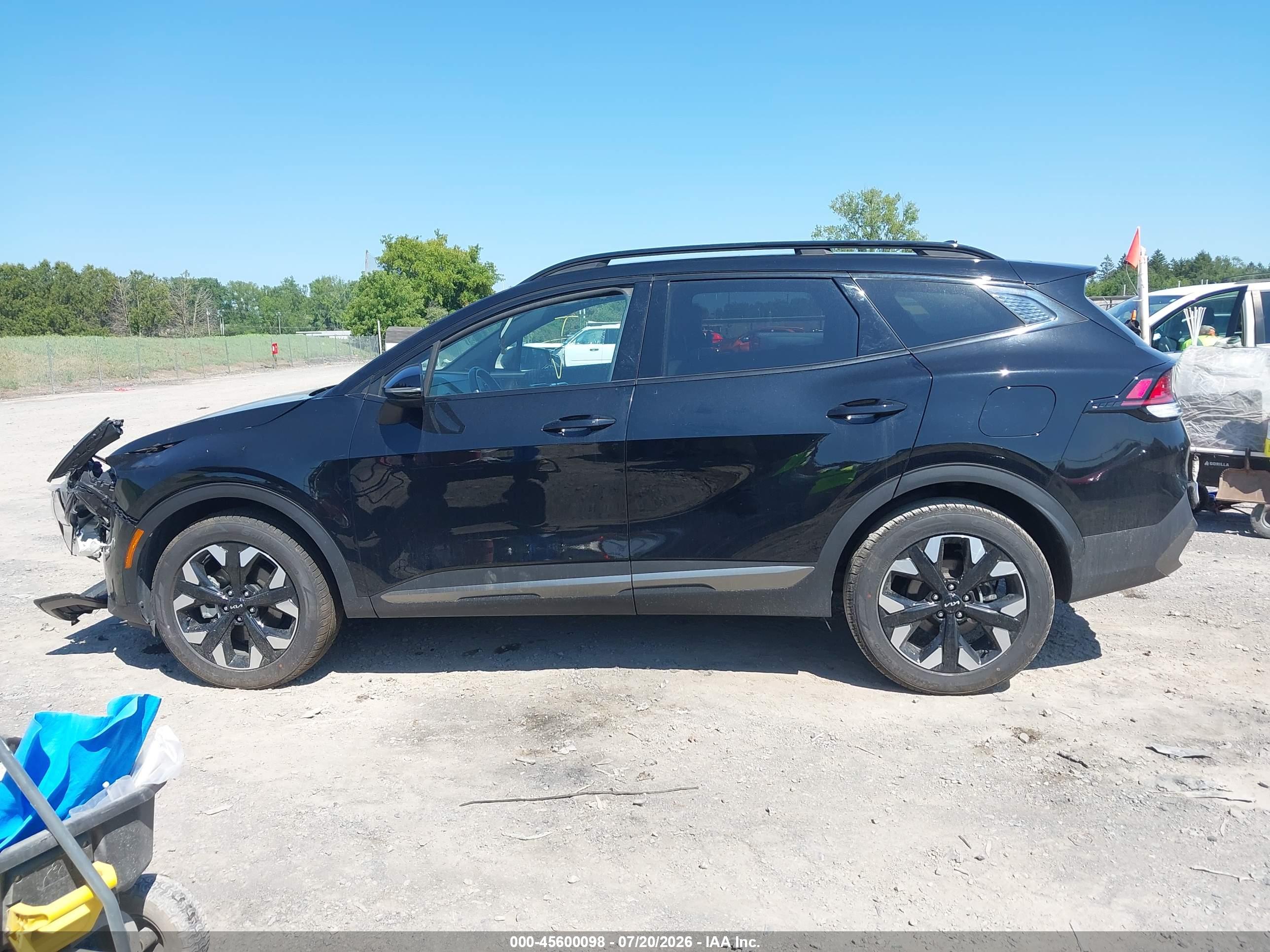 2024 KIA SPORTAGE X-LINE
