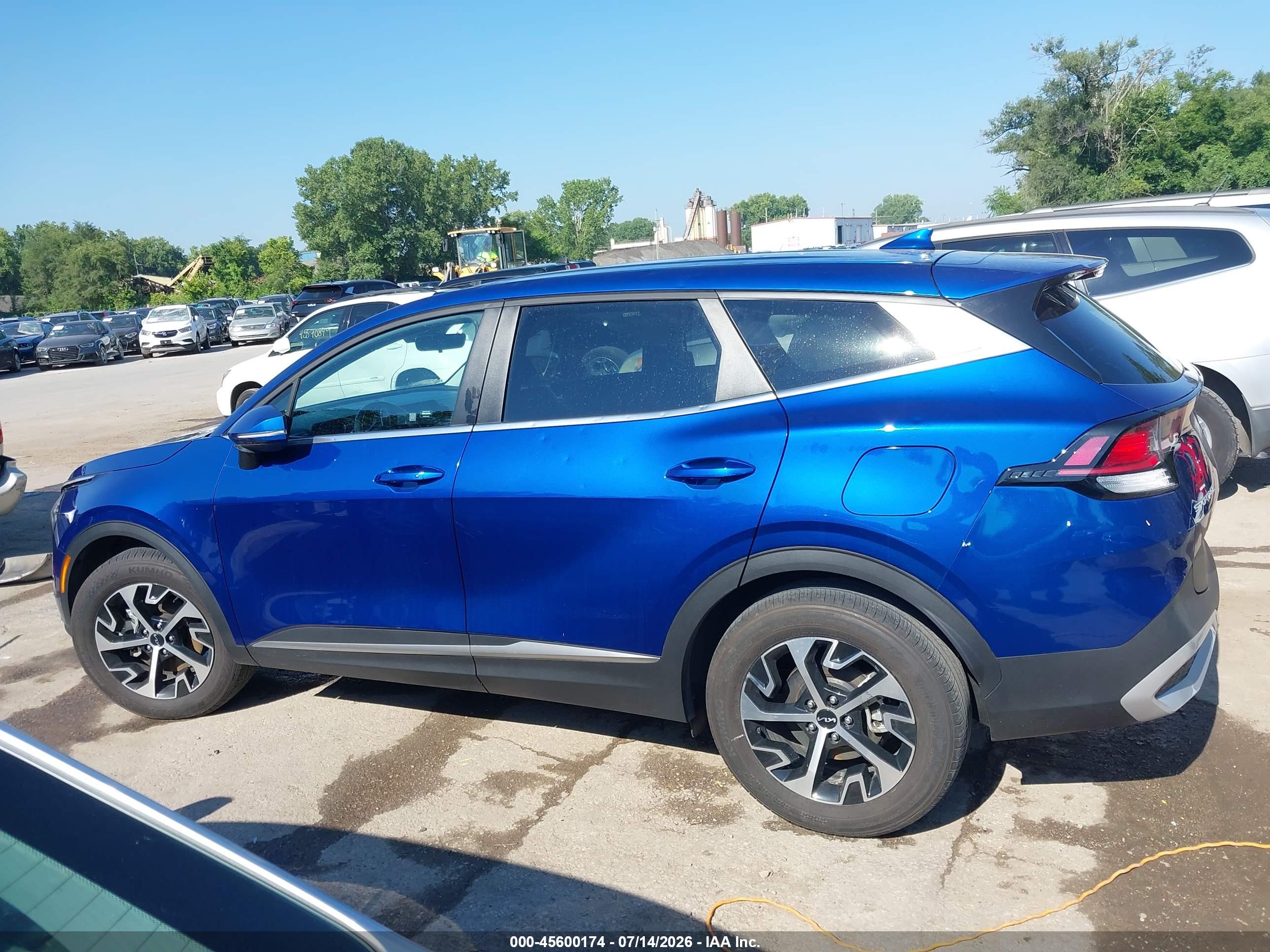 2025 KIA SPORTAGE EX