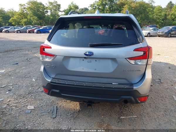 2021 SUBARU FORESTER PREMIUM — I119