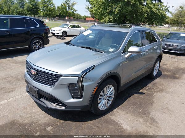 2024 CADILLAC XT4 FWD LUXURY