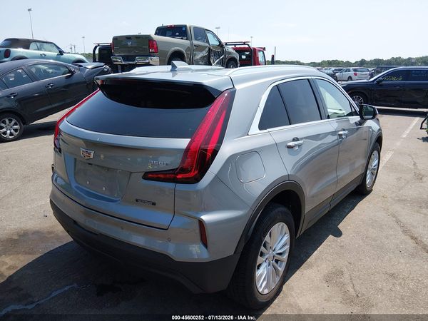 2024 CADILLAC XT4 FWD LUXURY