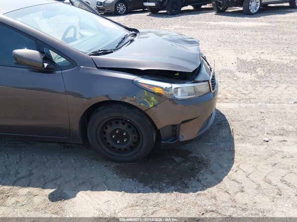 2017 KIA FORTE LX