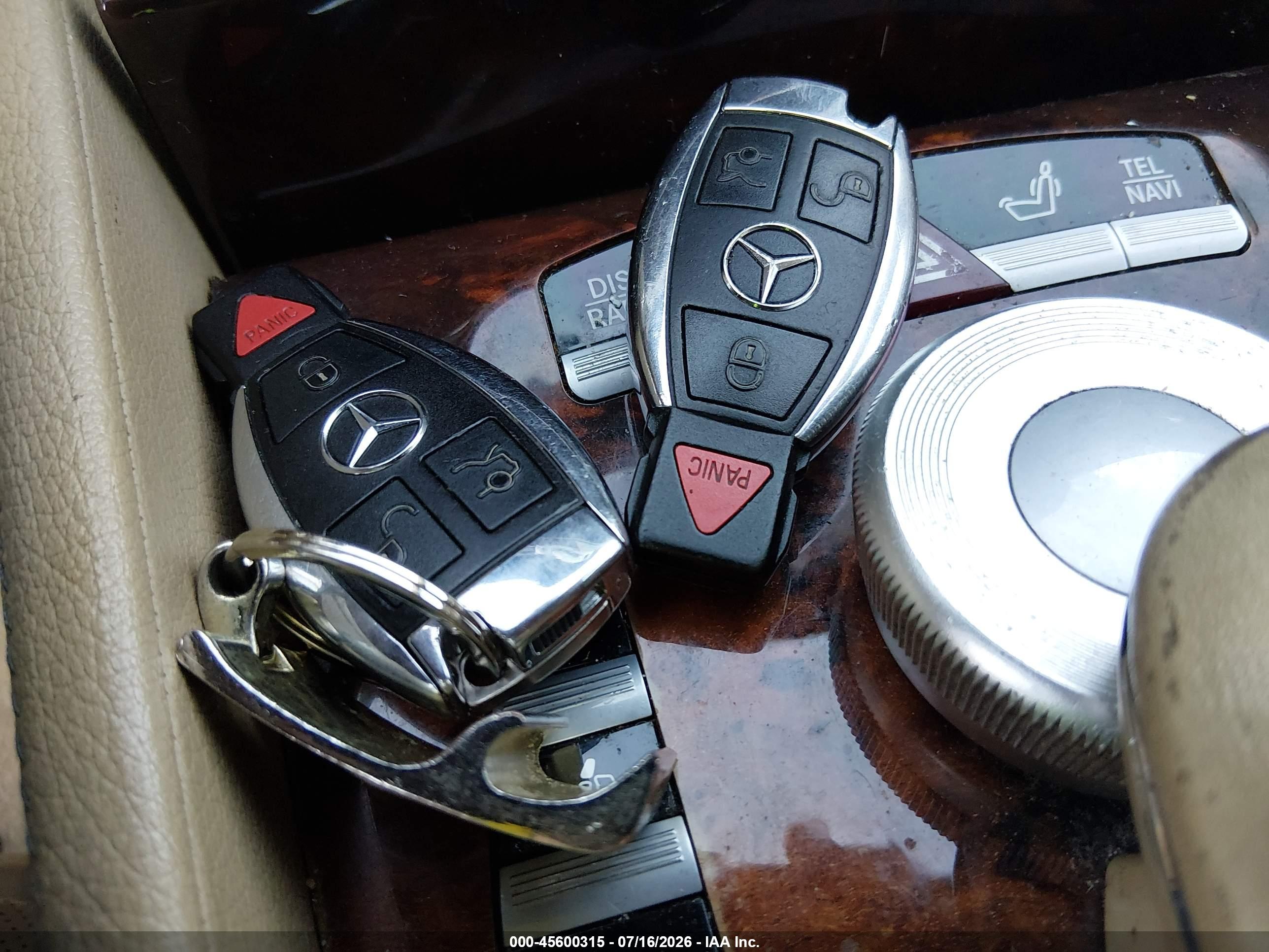 2011 MERCEDES-BENZ CL 550 CL550 4-MATIC