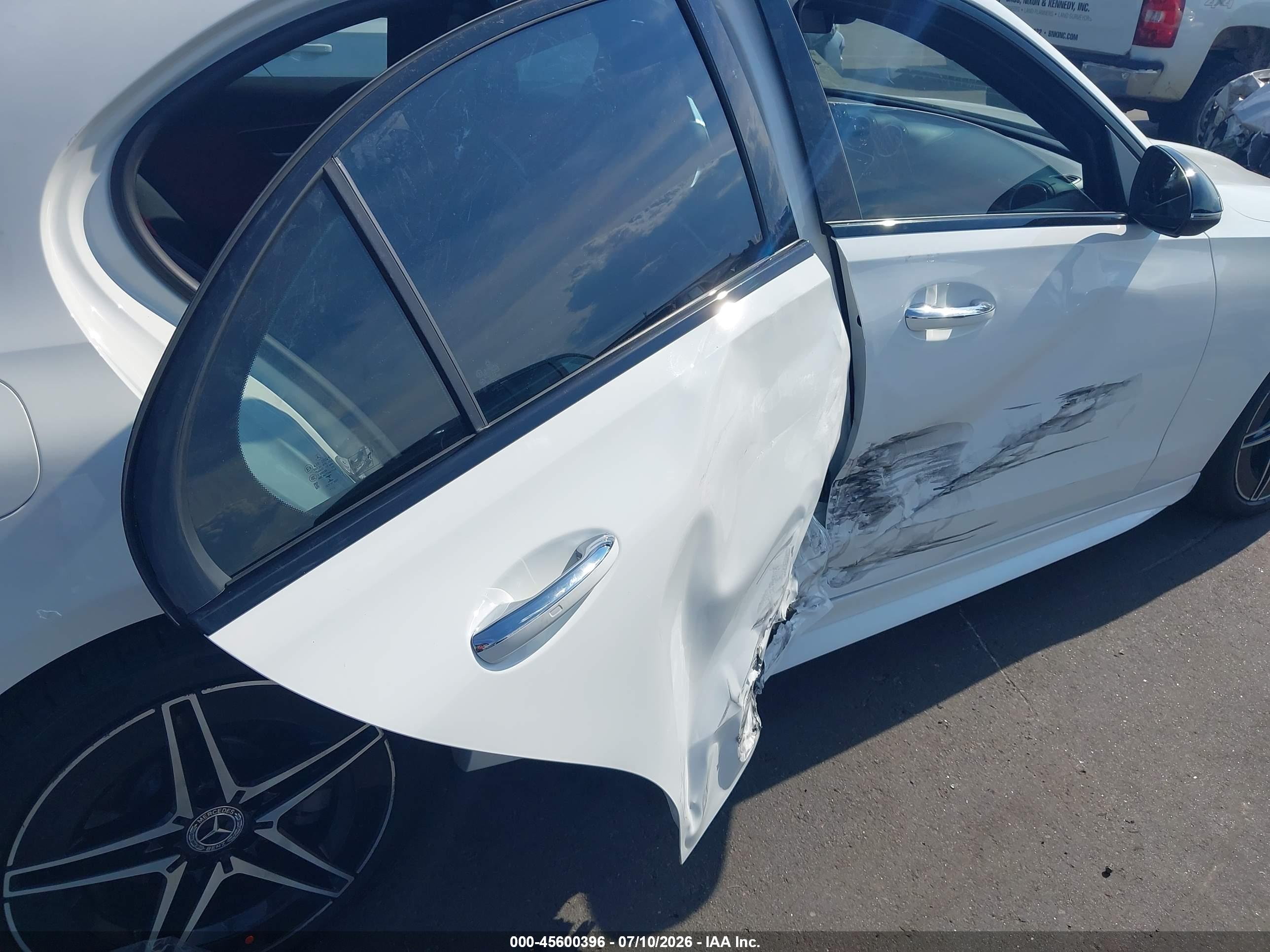 2023 MERCEDES-BENZ C 300 4MATIC