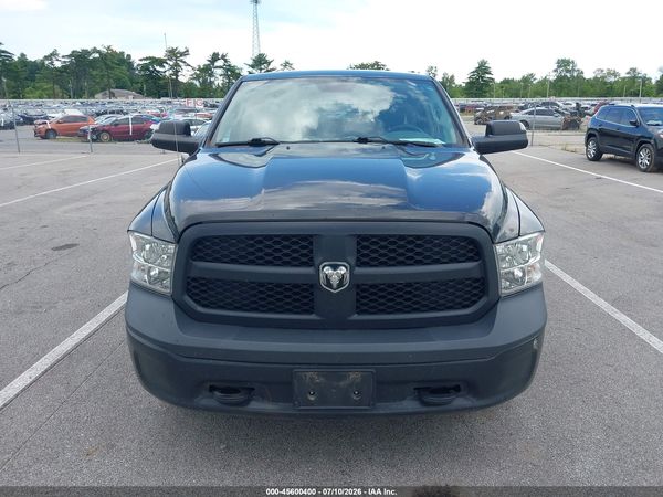 2017 RAM 1500 TRADESMAN  4X4 5'7 BOX