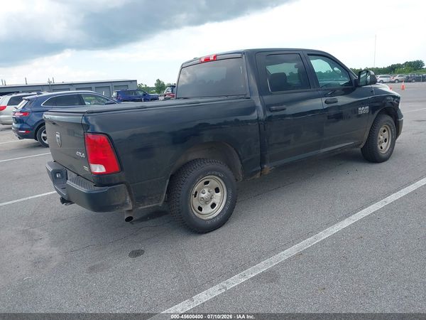 2017 RAM 1500 TRADESMAN  4X4 5'7 BOX