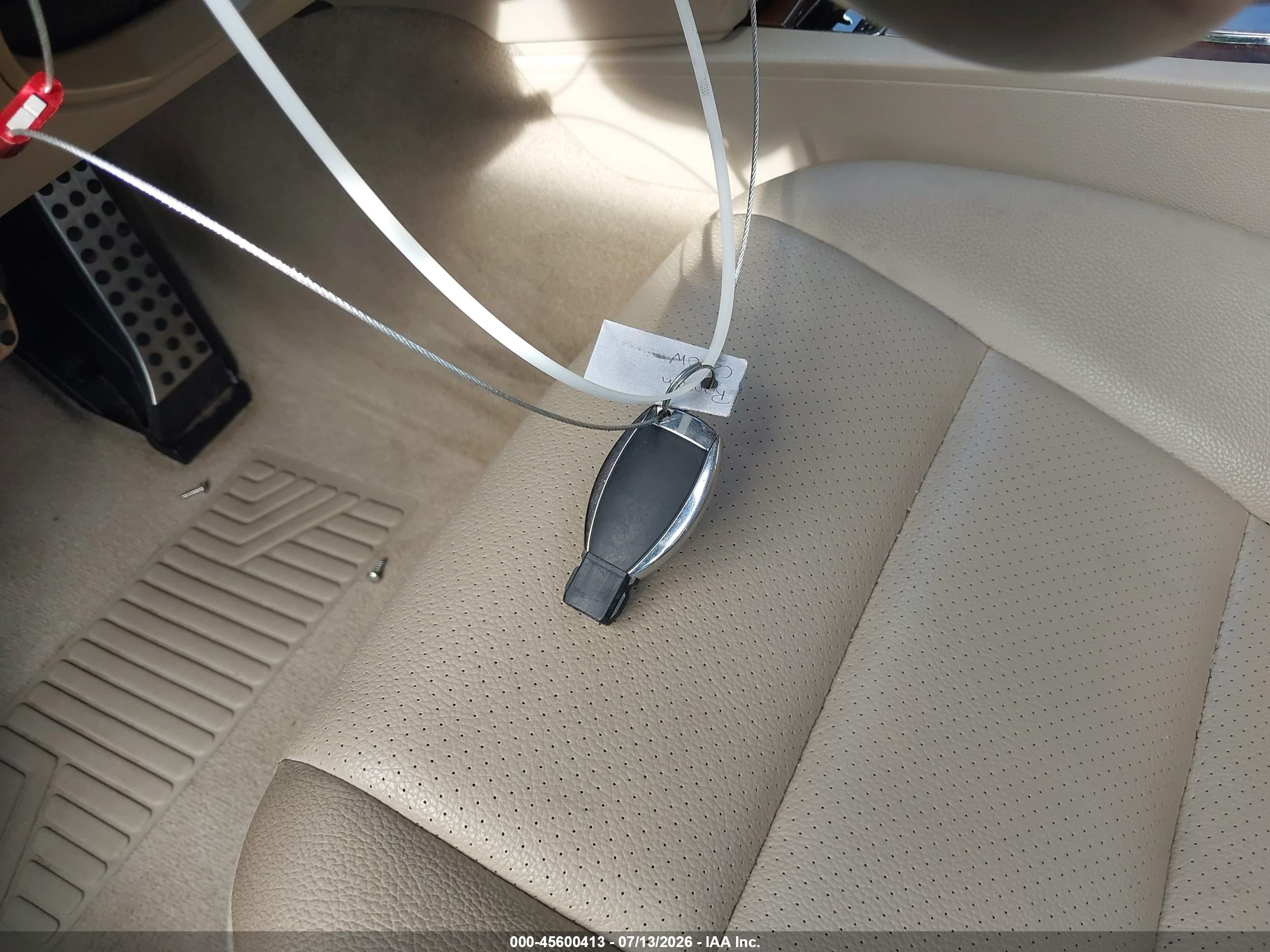 2012 MERCEDES-BENZ C 250 LUXURY/SPORT