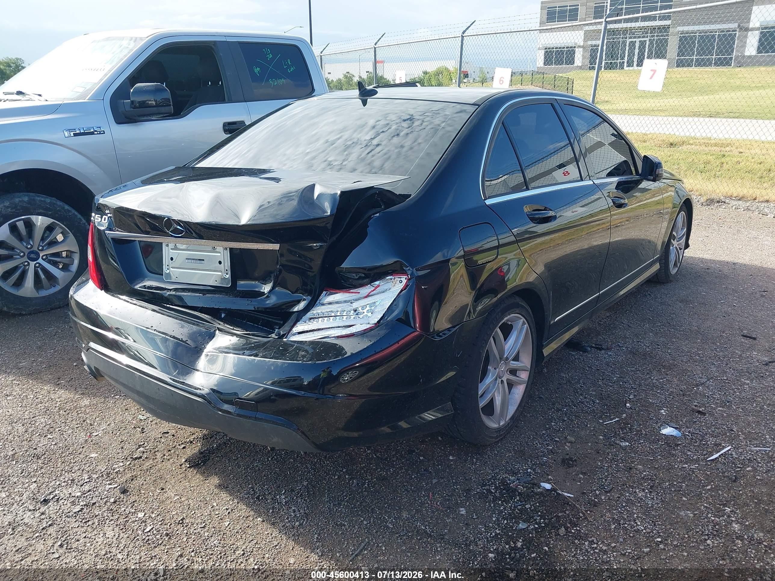 2012 MERCEDES-BENZ C 250 LUXURY/SPORT