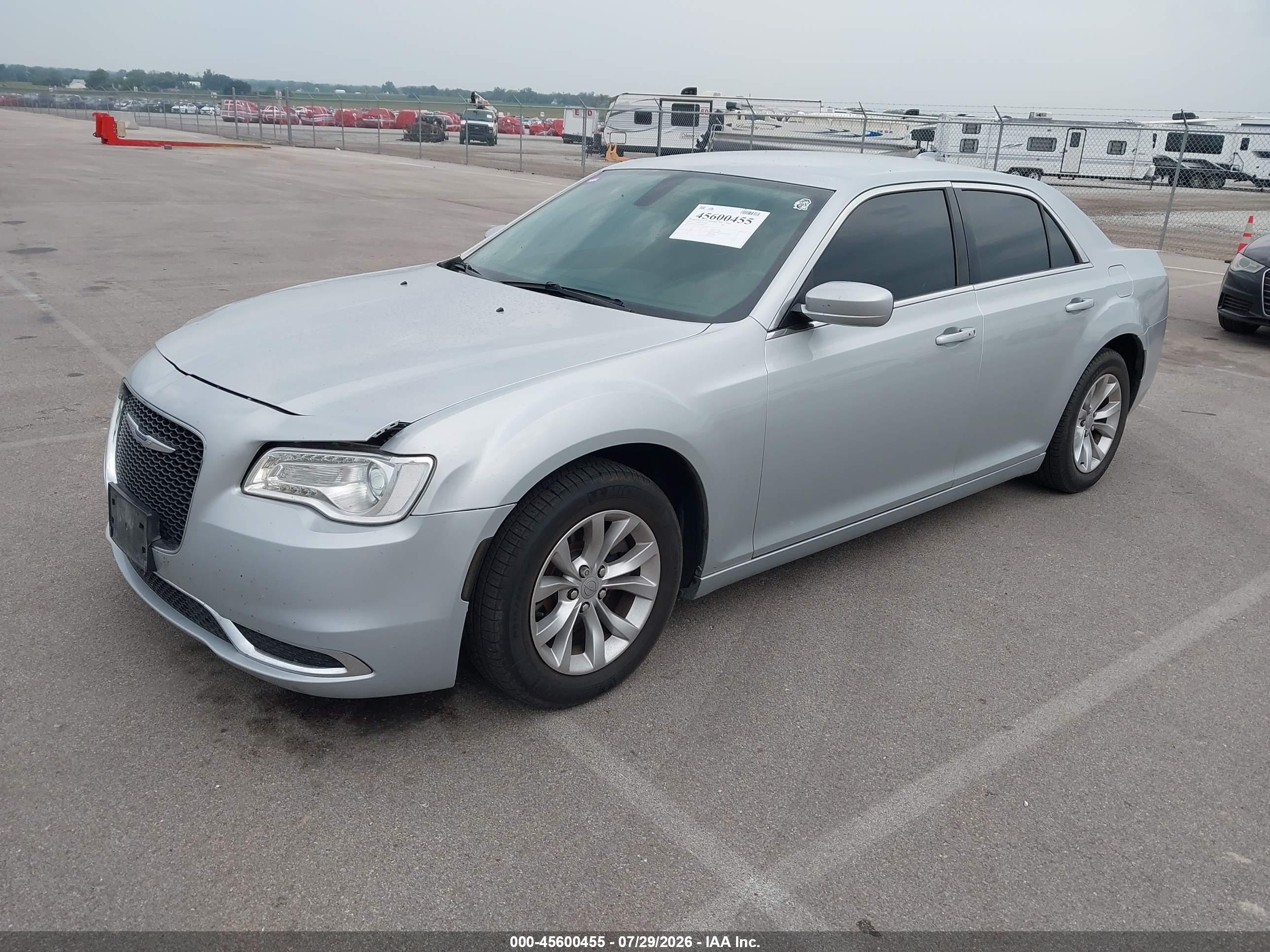 2019 CHRYSLER 300 TOURING — I2