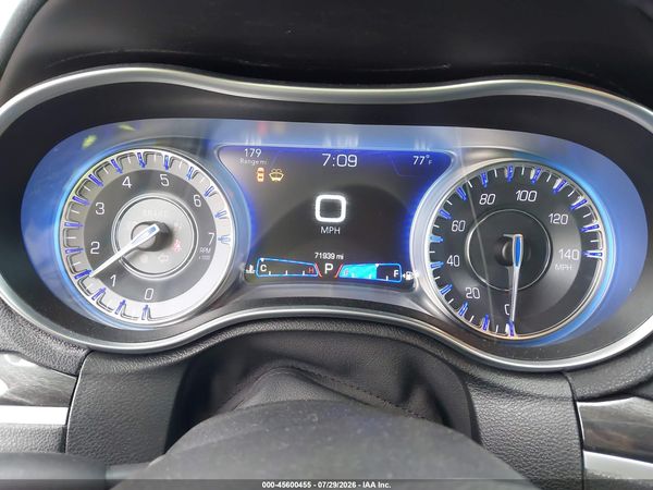 2019 CHRYSLER 300 TOURING — I7