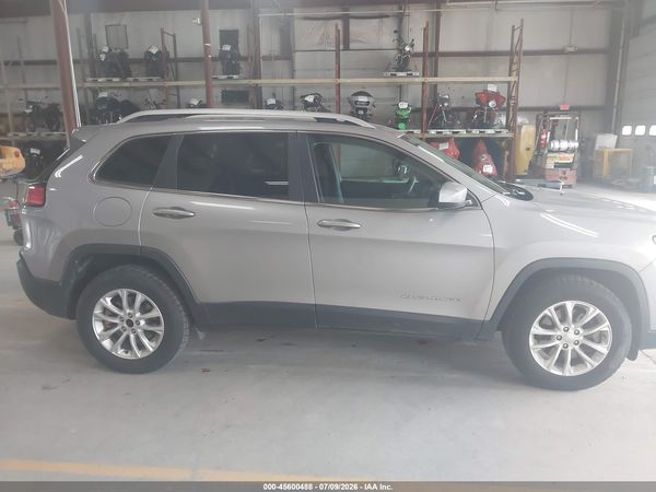 2019 JEEP CHEROKEE LATITUDE 4X4