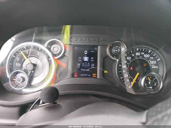 2021 RAM 2500 BIG HORN  4X4 6'4 BOX