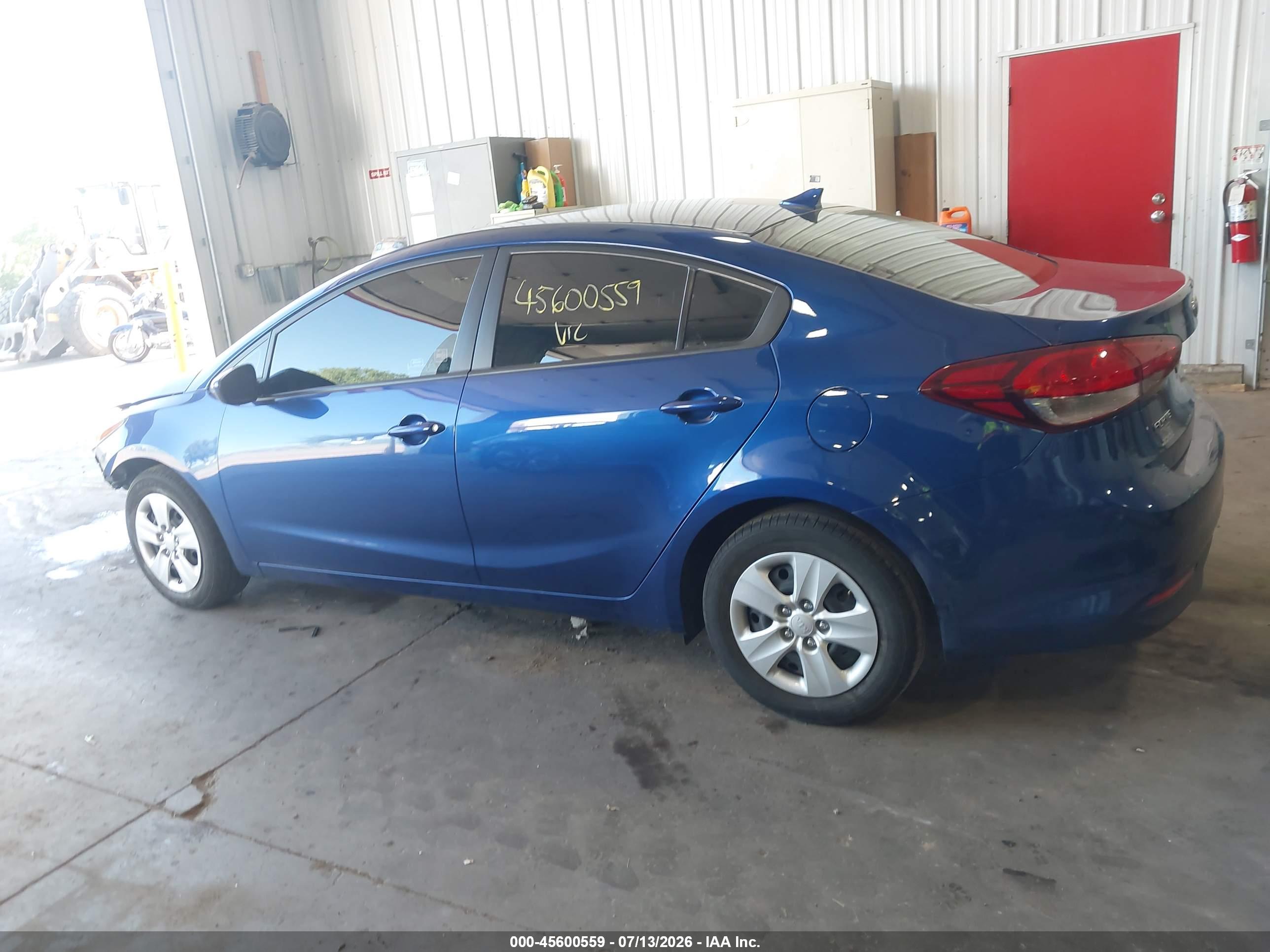 2018 KIA FORTE LX