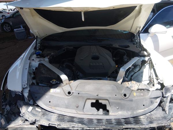 2019 KIA STINGER Base