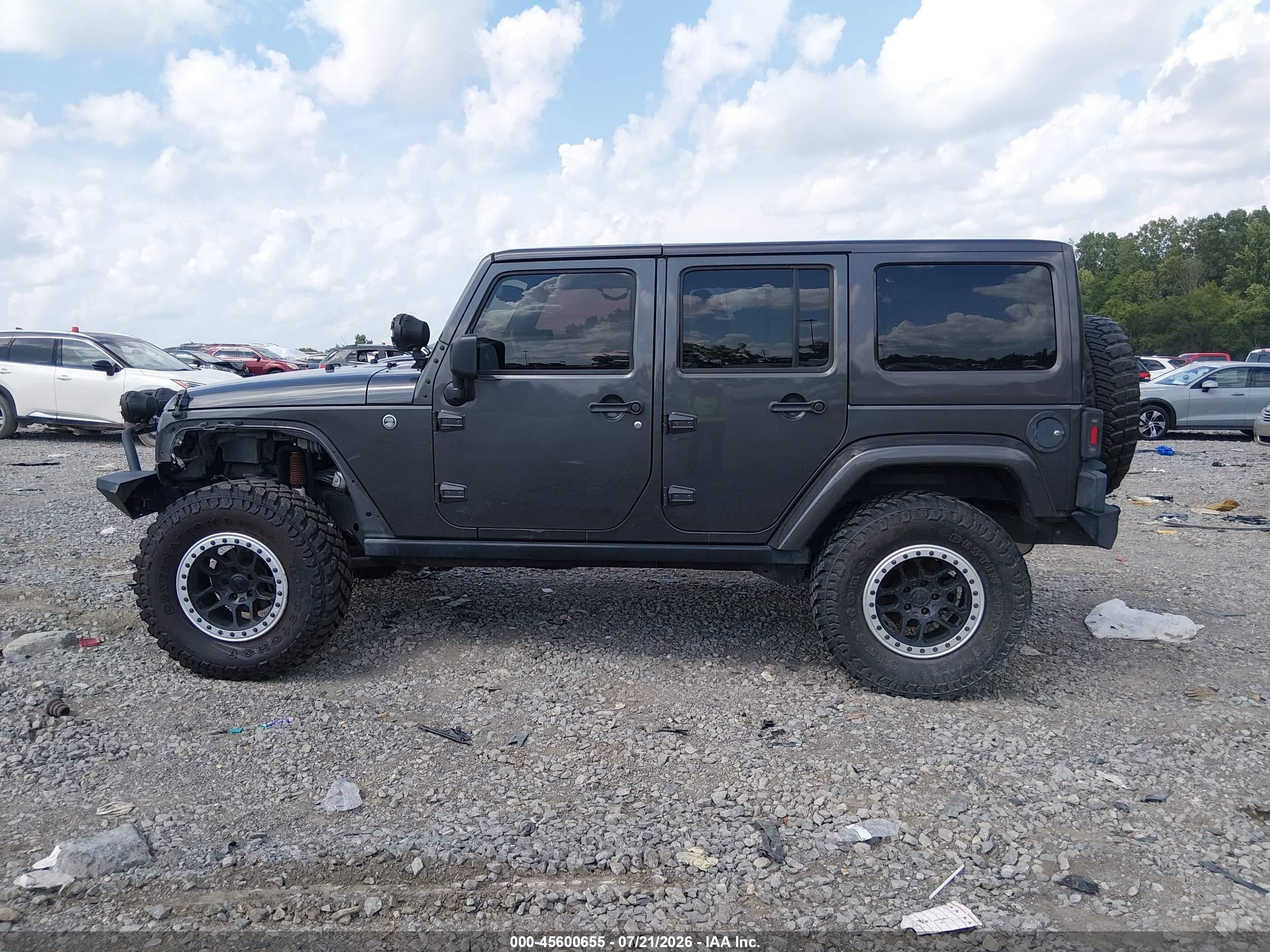 2018 JEEP WRANGLER JK UNLIMITED SAHARA 4X4