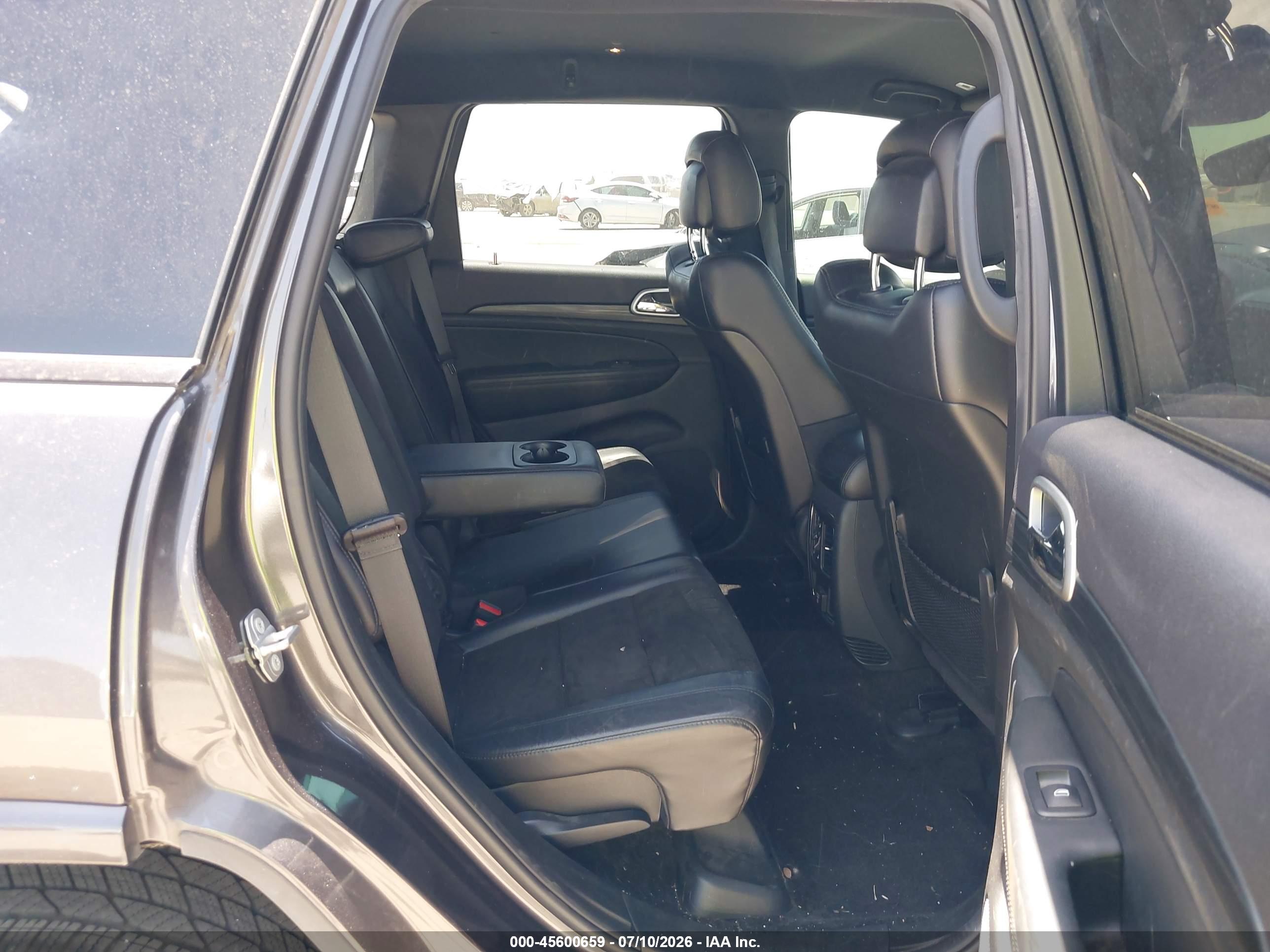 2019 JEEP GRAND CHEROKEE ALTITUDE 4X2