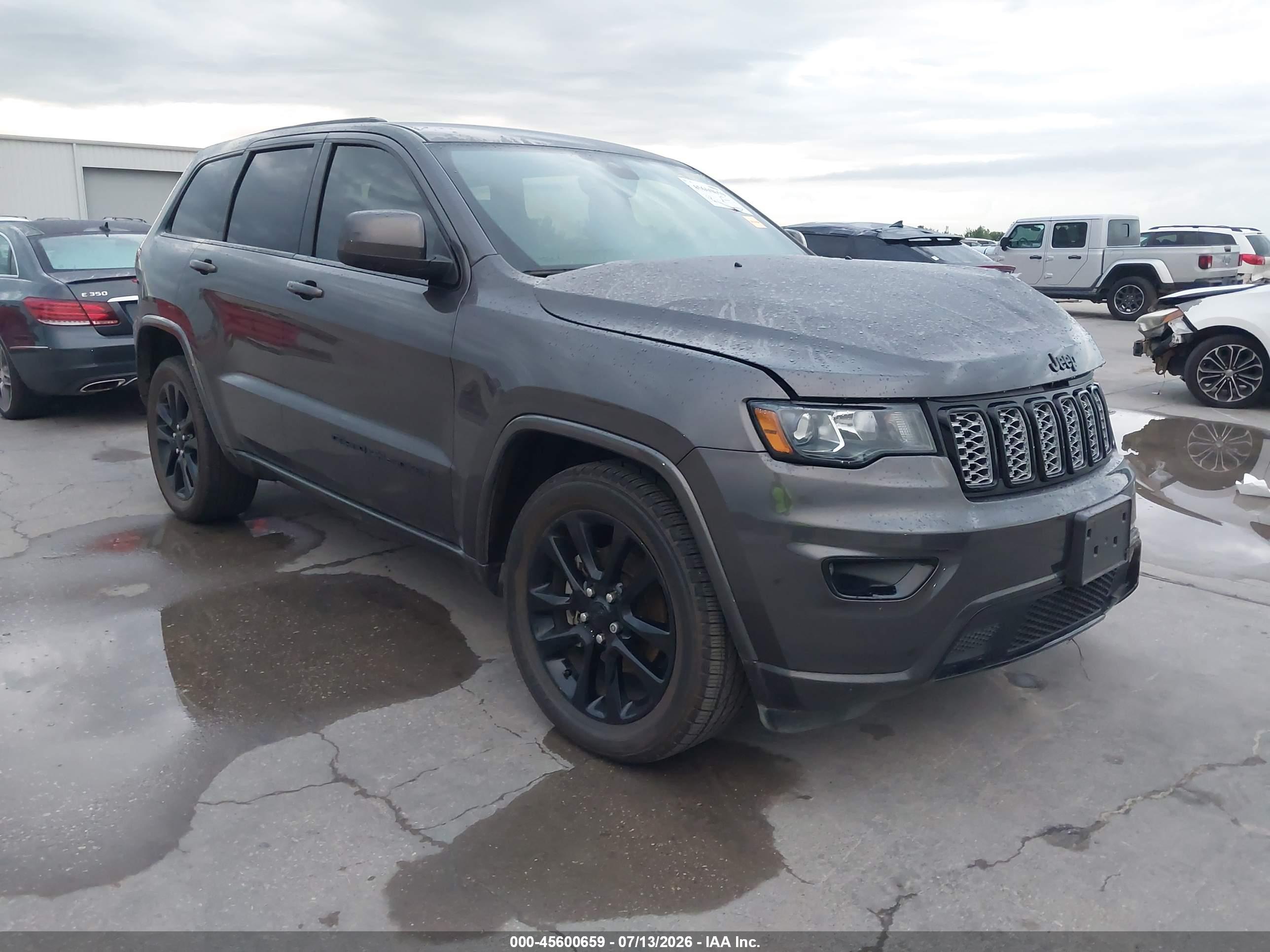 2019 JEEP GRAND CHEROKEE ALTITUDE 4X2