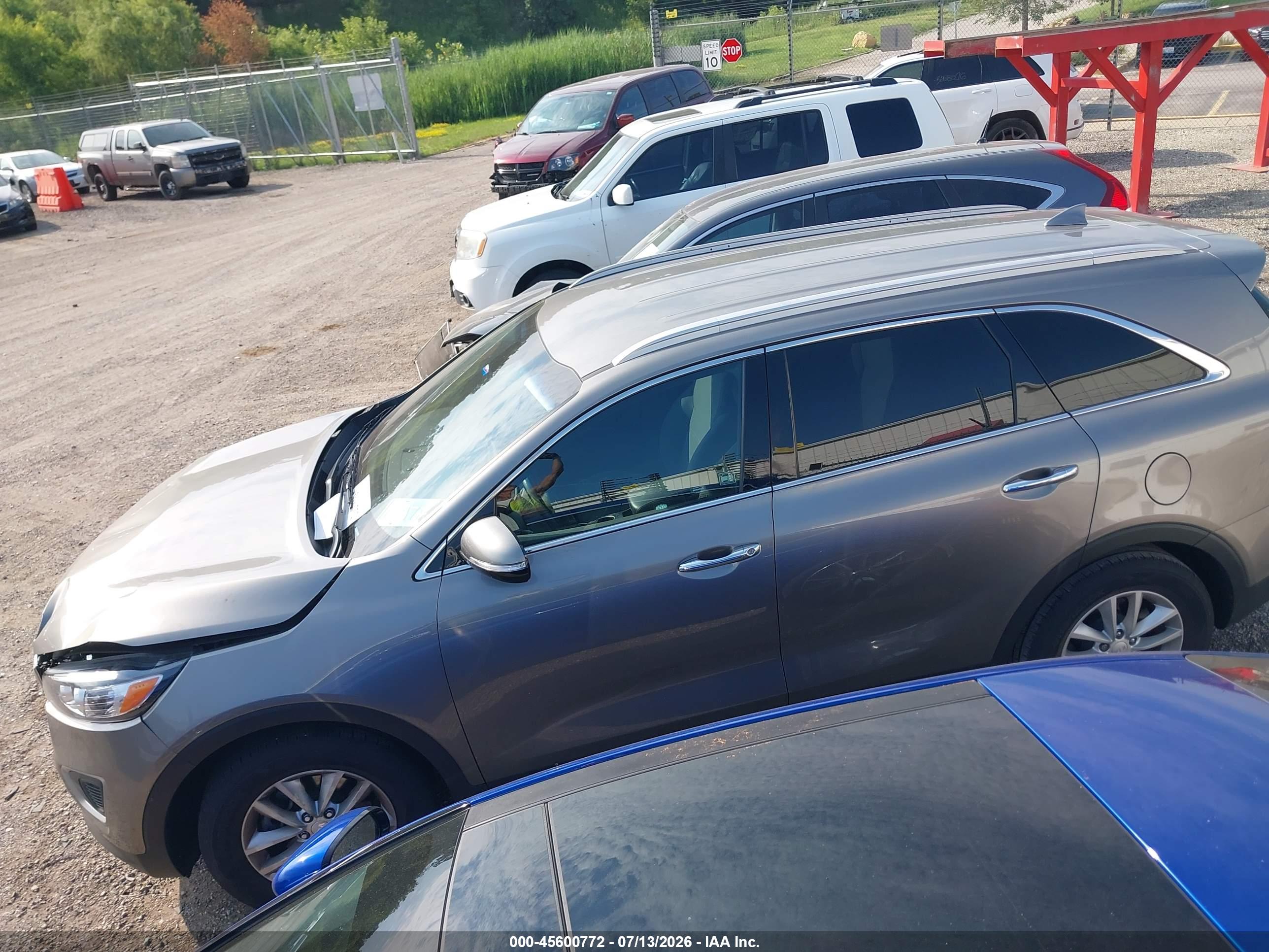 2018 KIA SORENTO 2.4L LX