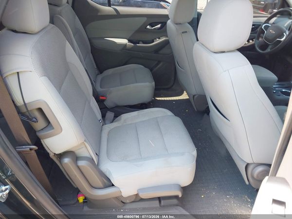2019 CHEVROLET TRAVERSE 1LT — I8