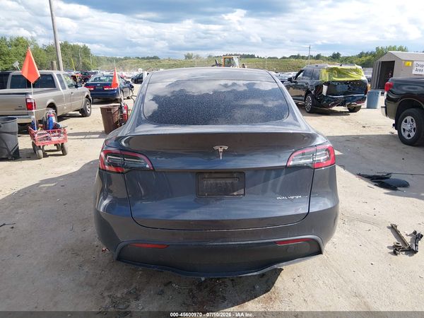 2020 TESLA MODEL Y