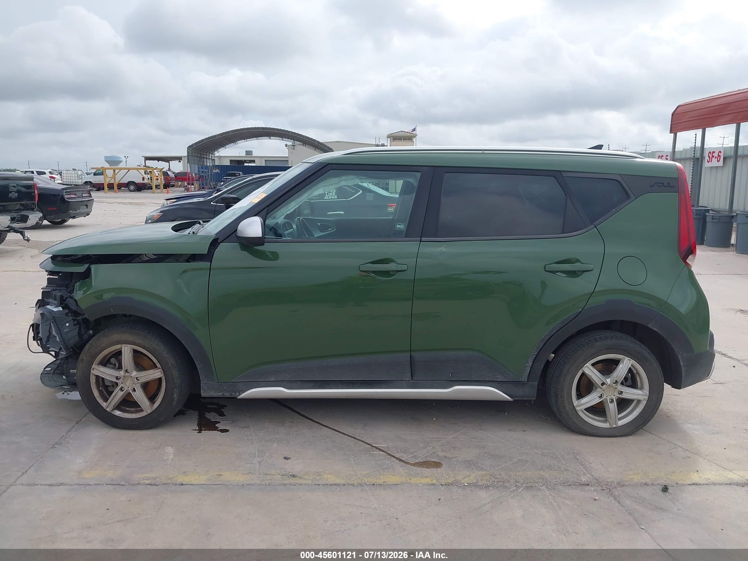 2020 KIA SOUL X-LINE
