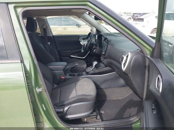 2020 KIA SOUL X-LINE